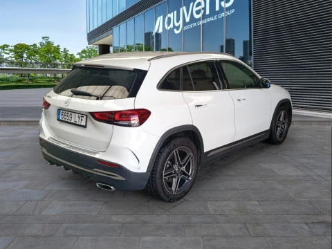 Mercedes-Benz GLA GLA 200 D