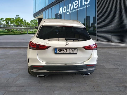 Mercedes-Benz GLA GLA 200 D
