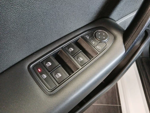 Renault Captur Intens E-TECH Híbrido 105kW (145cv)