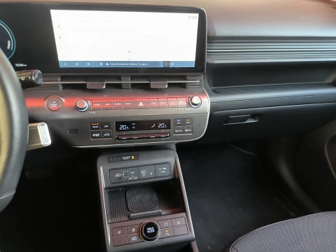 Hyundai Kona EV 160kW 65kWh Tecno 2C