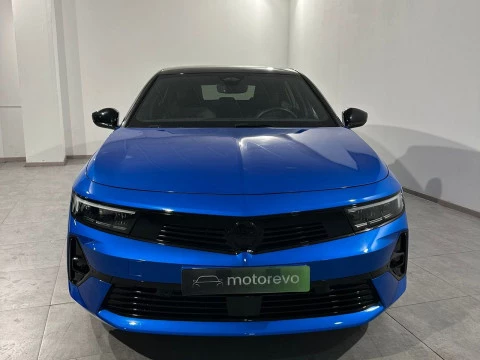 Opel Astra 1.2T XHT GS