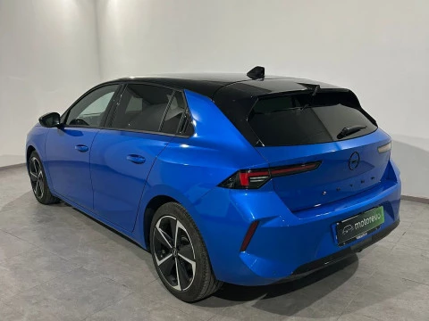 Opel Astra 1.2T XHT GS