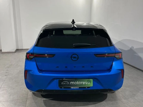 Opel Astra 1.2T XHT GS