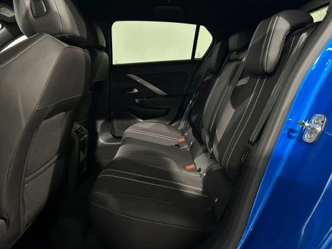 Opel Astra 1.2T XHT GS