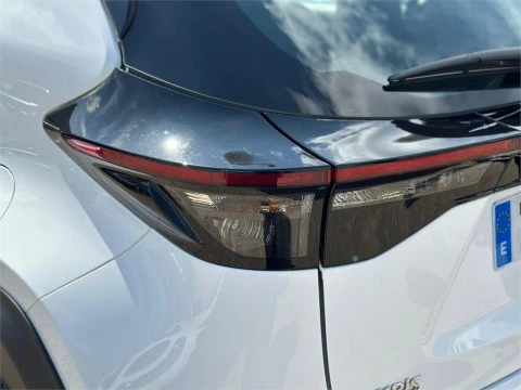 Toyota Yaris Cross 120H Business Plus