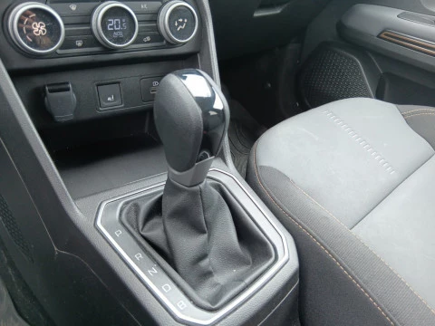 Dacia Jogger Expression HYBRID 105kW (140CV) 5 plazas