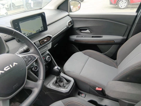 Dacia Jogger Expression HYBRID 105kW (140CV) 5 plazas