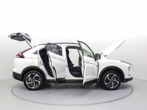Mitsubishi Eclipse Cross 2.4 PHEV MOTION AUTO 4WD 188 5P