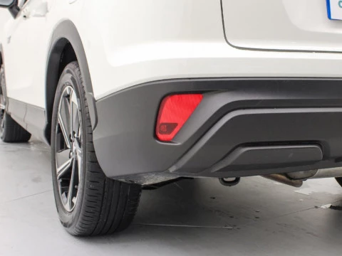 Mitsubishi Eclipse Cross 2.4 PHEV MOTION AUTO 4WD 188 5P