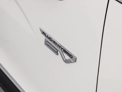 Mitsubishi Eclipse Cross 2.4 PHEV MOTION AUTO 4WD 188 5P