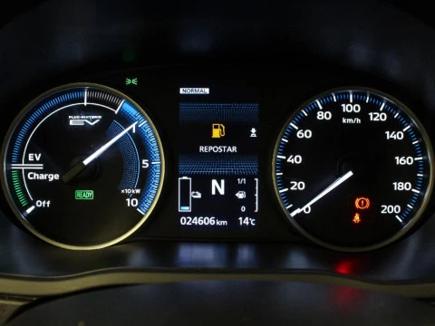 Mitsubishi Eclipse Cross 2.4 PHEV MOTION AUTO 4WD 188 5P