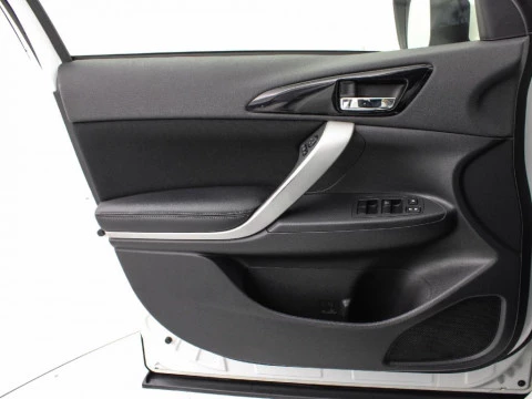 Mitsubishi Eclipse Cross 2.4 PHEV MOTION AUTO 4WD 188 5P