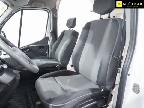 Renault Master dCi 110 T L3H2 3500 81 kW (110 CV)