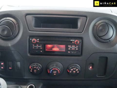 Renault Master dCi 110 T L3H2 3500 81 kW (110 CV)