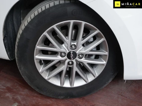 Kia Rio 1.2 DPi Concept 62 kW (84 CV)