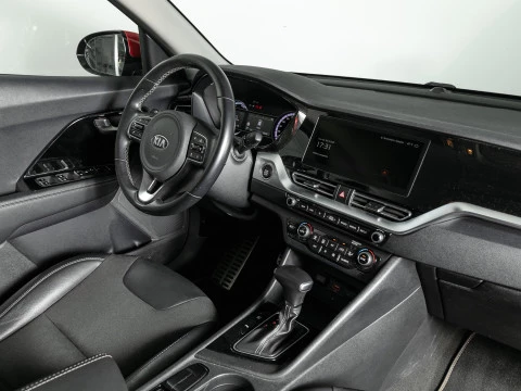 Kia Niro 1.6 GDi HEV 104kW (141CV) Emotion Kia Niro 1.6 GDi HEV 104kW (141CV) Emotion