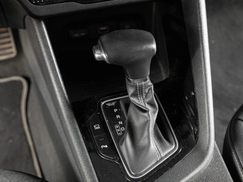 Kia Niro 1.6 GDi HEV 104kW (141CV) Emotion Kia Niro 1.6 GDi HEV 104kW (141CV) Emotion