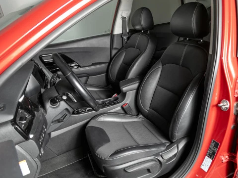 Kia Niro 1.6 GDi HEV 104kW (141CV) Emotion Kia Niro 1.6 GDi HEV 104kW (141CV) Emotion