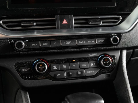 Kia Niro 1.6 GDi HEV 104kW (141CV) Emotion
