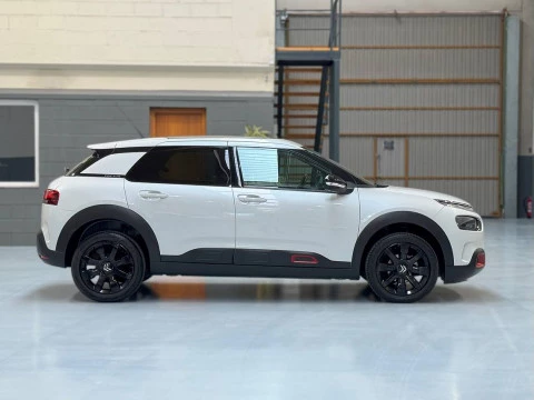 Citroën C4 Cactus PureTech 110 S&S Shine