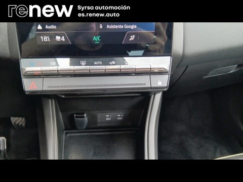 Renault Captur techno Eco-G 100cv (74 kW)