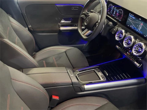 Mercedes-Benz GLA 200 D