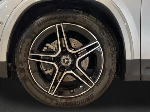 Mercedes-Benz GLA 200 D