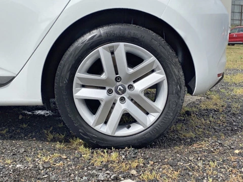 Renault Clio Intens TCe 67 kW (91CV)