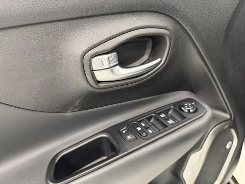 Jeep Renegade 1.6 Mjet Limited 4x2 E6