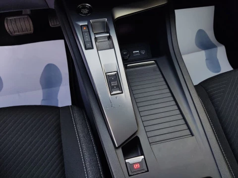 Peugeot 308 SW Active Pack BlueHDi 130 S&S EAT8