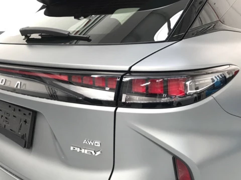 Omoda 9 OMODA PHEV PREMIUM