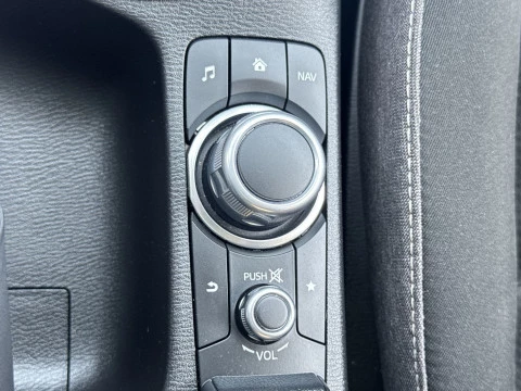 Mazda 2 1.5 e-SKYACTIV G Center-Line 66 kW (90 CV)