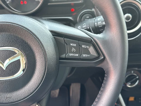 Mazda 2 1.5 e-SKYACTIV G Center-Line 66 kW (90 CV)