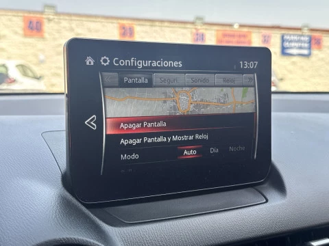 Mazda 2 1.5 e-SKYACTIV G Center-Line 66 kW (90 CV)