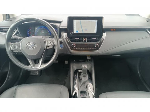 Toyota Corolla Sedán 125H Advance