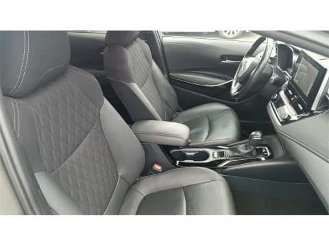 Toyota Corolla Sedán 125H Advance