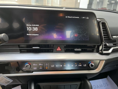 Kia Sportage 1.6 T-GDi MHEV 118kW (160CV) Drive 17