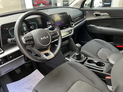 Kia Sportage 1.6 T-GDi MHEV 118kW (160CV) Drive 17