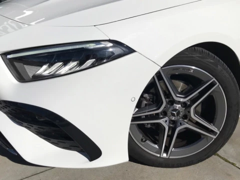 Mercedes-Benz Clase A  200 d Compacto