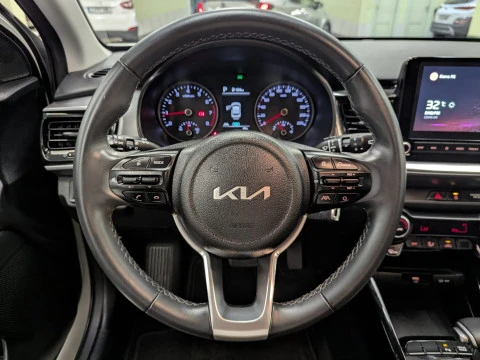 Kia Stonic 1.0 T-GDi MHEV Drive DCT 88 kW (120 CV)
