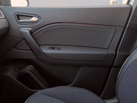 Renault Captur 1.3 TCE MILD HYBRID TECHNO 140CV EDC