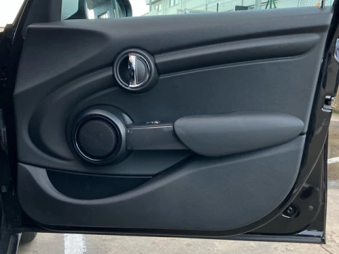 MINI Cabrio Cooper 100 kW (136 CV)