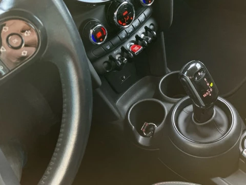 MINI Cabrio Cooper 100 kW (136 CV)