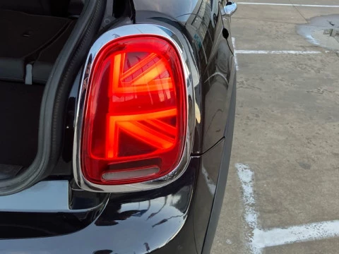 MINI Cabrio Cooper 100 kW (136 CV)