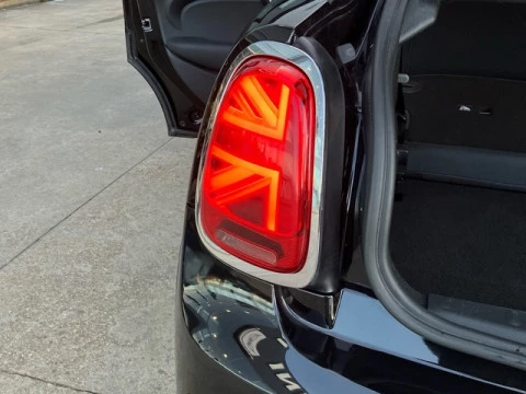 MINI Cabrio Cooper 100 kW (136 CV)