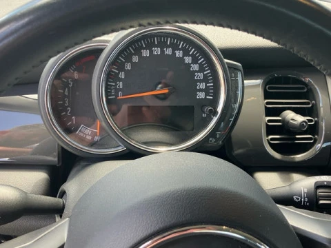 MINI Cooper 100 kW (136 CV)