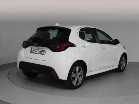 Toyota Yaris 1.5 120H Active Plus