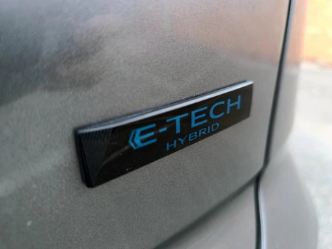 Renault Austral 1.2 E-TECH HíBRIDO TECHNO ESPRIT ALPINE 146KW 5P