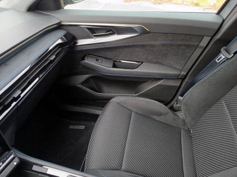 Renault Austral 1.2 E-TECH HíBRIDO TECHNO ESPRIT ALPINE 146KW 5P