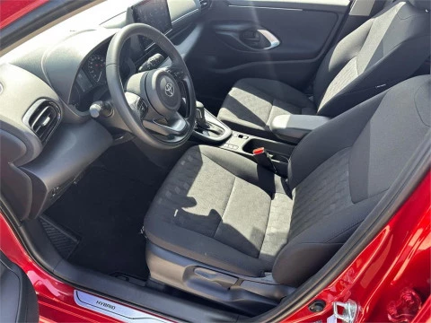 Toyota Yaris ACTIVE PLUS